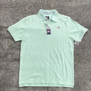 Classic Green Polo Shirt with Short Sleeves